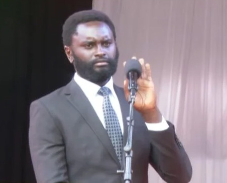 Senator Methu Cut Off Mid-Speech While Confronting Ruto Face-to-Face