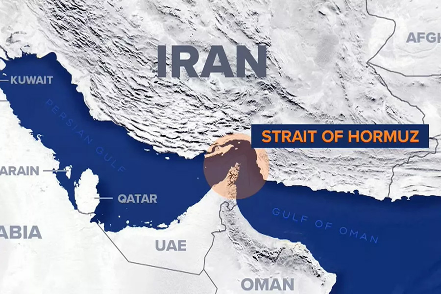 Trump Sets Tuesday Deadline for Iran to Reopen Strait of Hormuz or Face Attacks on Power Plants and Bridges