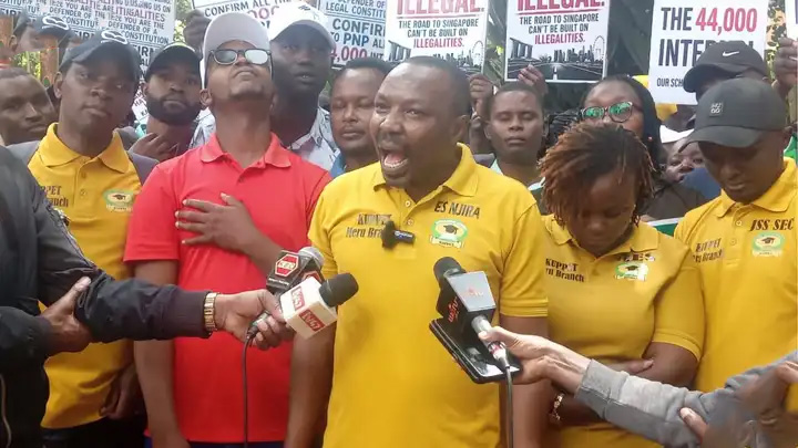 Teachers Threaten to Paralyse Learning as Schools Reopen for Second Term