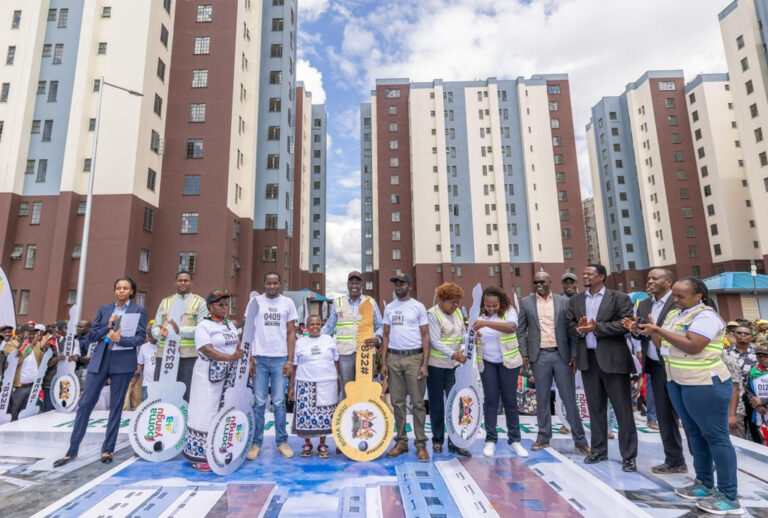 Ruto Reduces Affordable Housing Deposit to 5% for Kenyan Workers