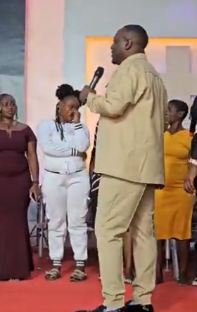 Prophet Kanyari has sparked reactions after lining up single women aged 19 to 50 during a church service, asking viewers and church members to consider taking them as partners. Prophet Kanyari has sparked reactions after lining up single women aged 19 to 50 during a church service, asking viewers and church members to consider taking them as partners.
