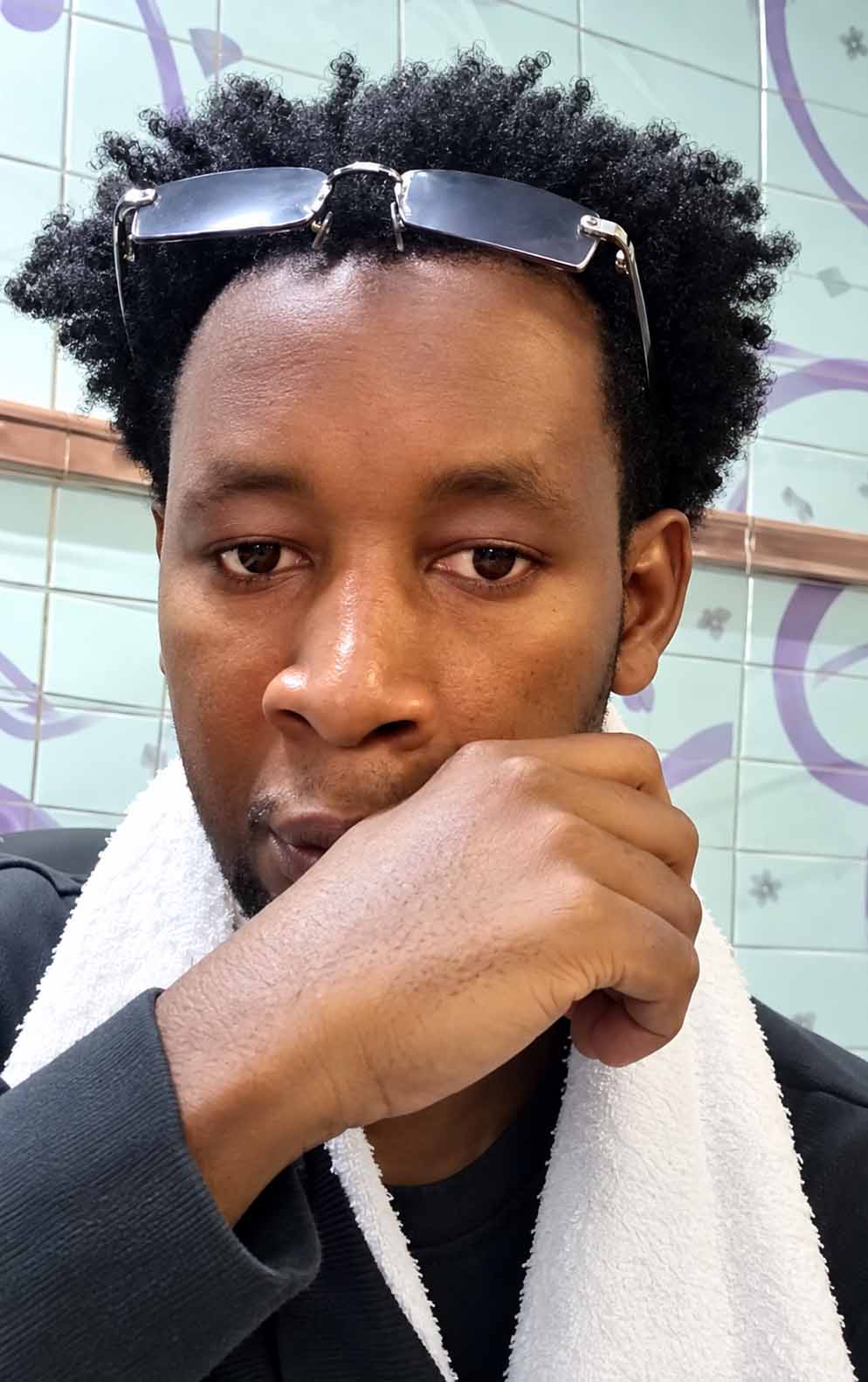 Burundian Trader Breaks Down After Shop He Built for 10 Years Is Looted Burundian Trader Breaks Down After Shop He Built for 10 Years Is Looted