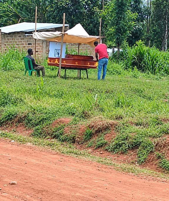 Unusual Kisii Funeral Scene Sparks Questions as Coffin Is Left Away From Crowd with Only Two Mourners Standing Nearby Unusual Kisii Funeral Scene Sparks Questions as Coffin Is Left Away From Crowd with Only Two Mourners Standing Nearby
