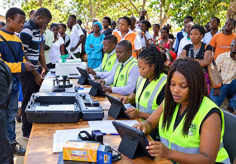 IEBC Announces Polling Clerk Jobs, Pays KSh 1,000 Daily IEBC Announces Polling Clerk Jobs, Pays KSh 1,000 Daily